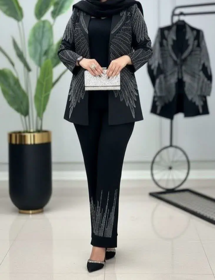 👚نام: ست کت شلوار طاووس