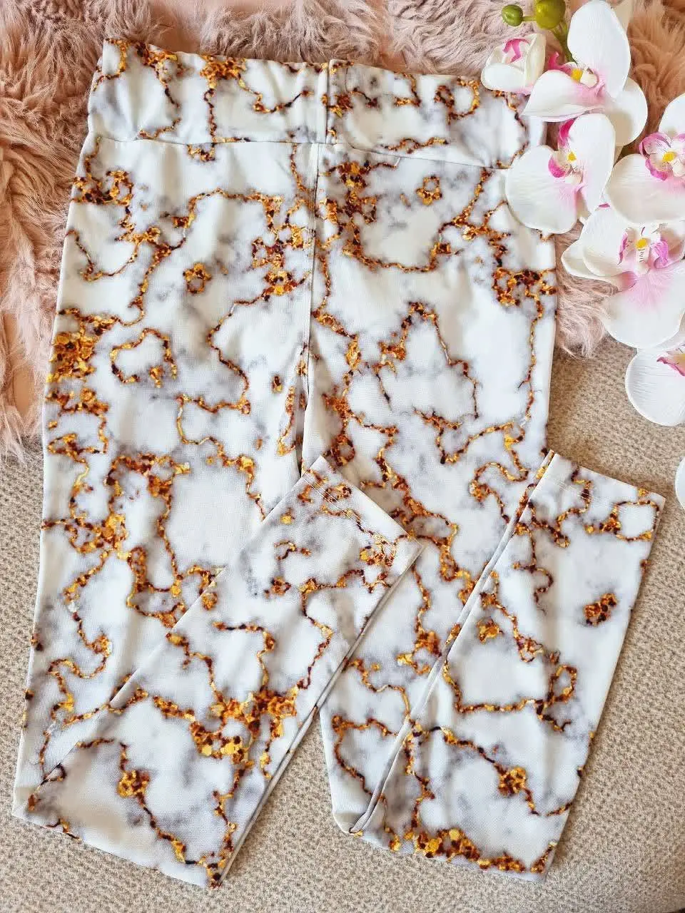 لگ ورزشی داریم فوق کش و محکم و عاااالی 😍
