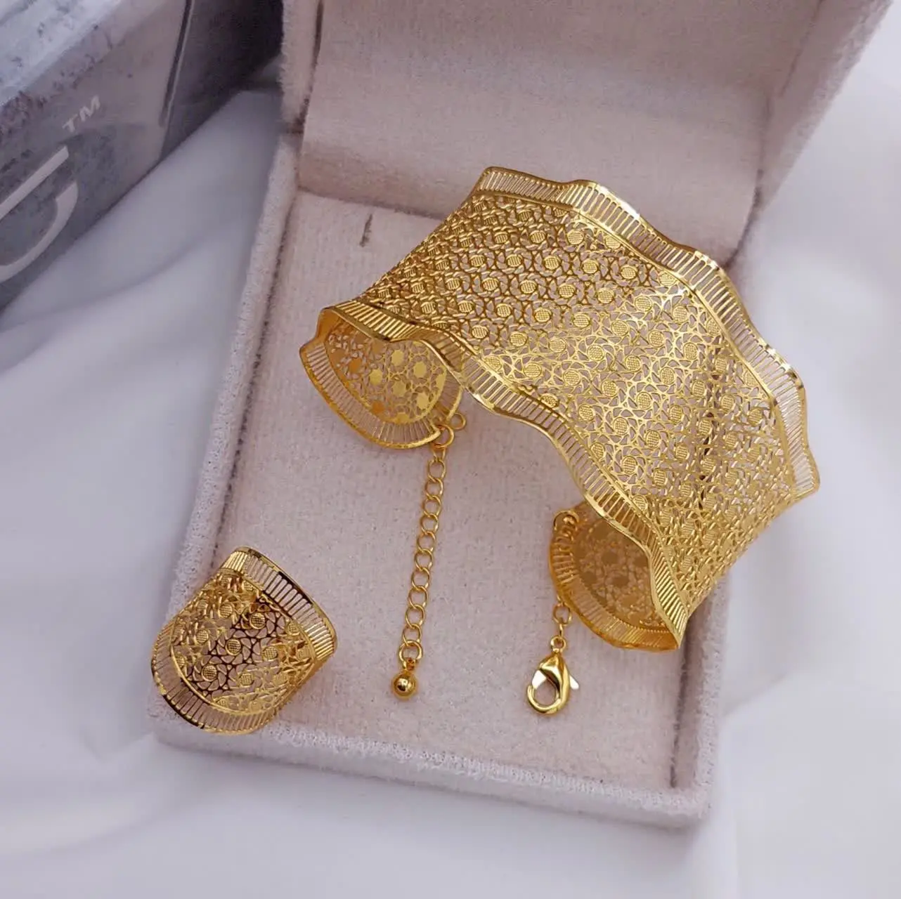 ست دستبند و انگشتر بحرینی😍