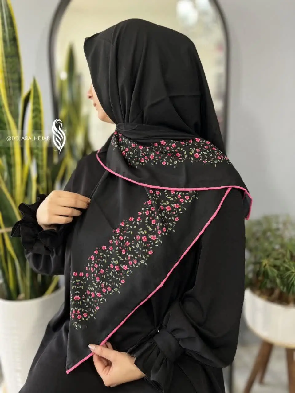 🖤 #روسری مشکی #محرمی خیلی ناز و زیبا حاشیه گل کد ۱🌸🌱
