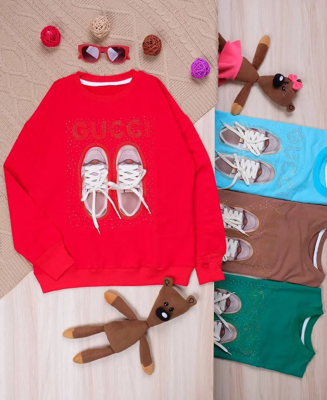 👫بلوز دخترانه طرح کفش برجسته👫
