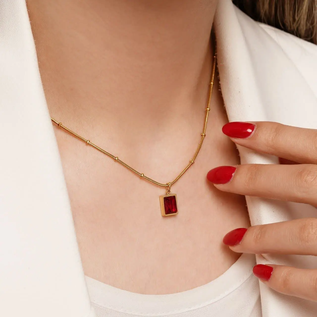 #گردنبند استیل ۳۱۶ طلایی 
