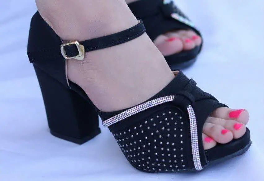 📌نام: مجلسی نگین پاشنه پنج سانت
