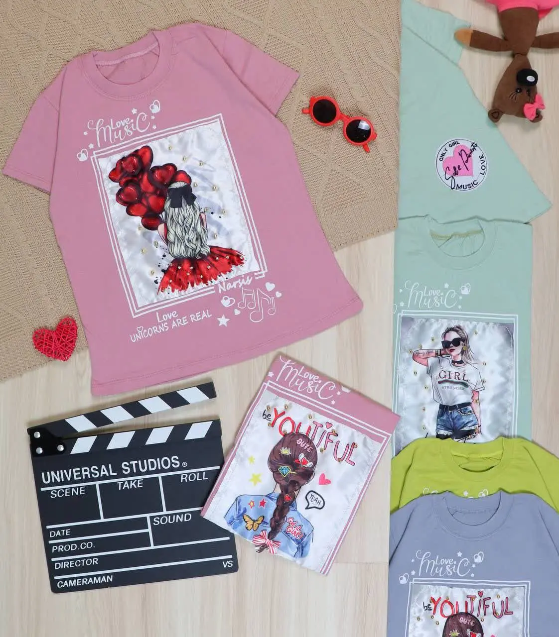 👫تیشرت دخترانه استیکر ۳بعدی👫
