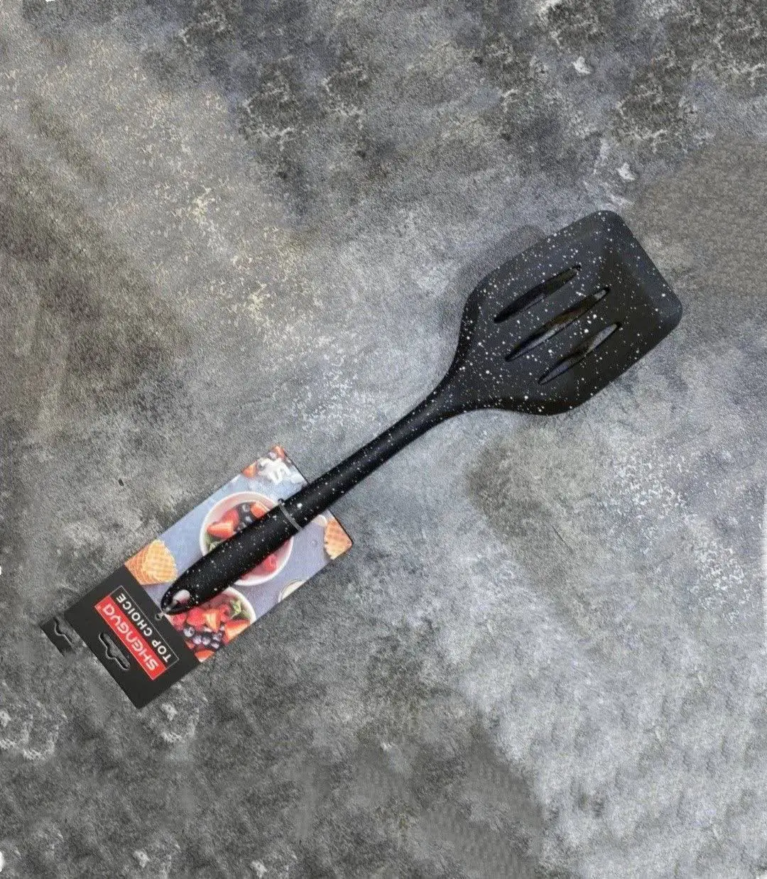 🍒کفگیر شیاردار تمام سیلیکونی🍒