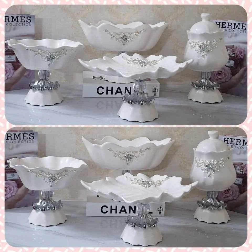 ❤️سرویس چهارتیکه پذیرایی گل برنزی سیلور طرح سارینا❤️😍
