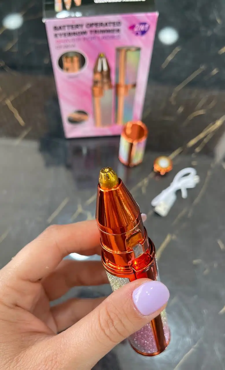 شارژی و دارای کابل شارژ