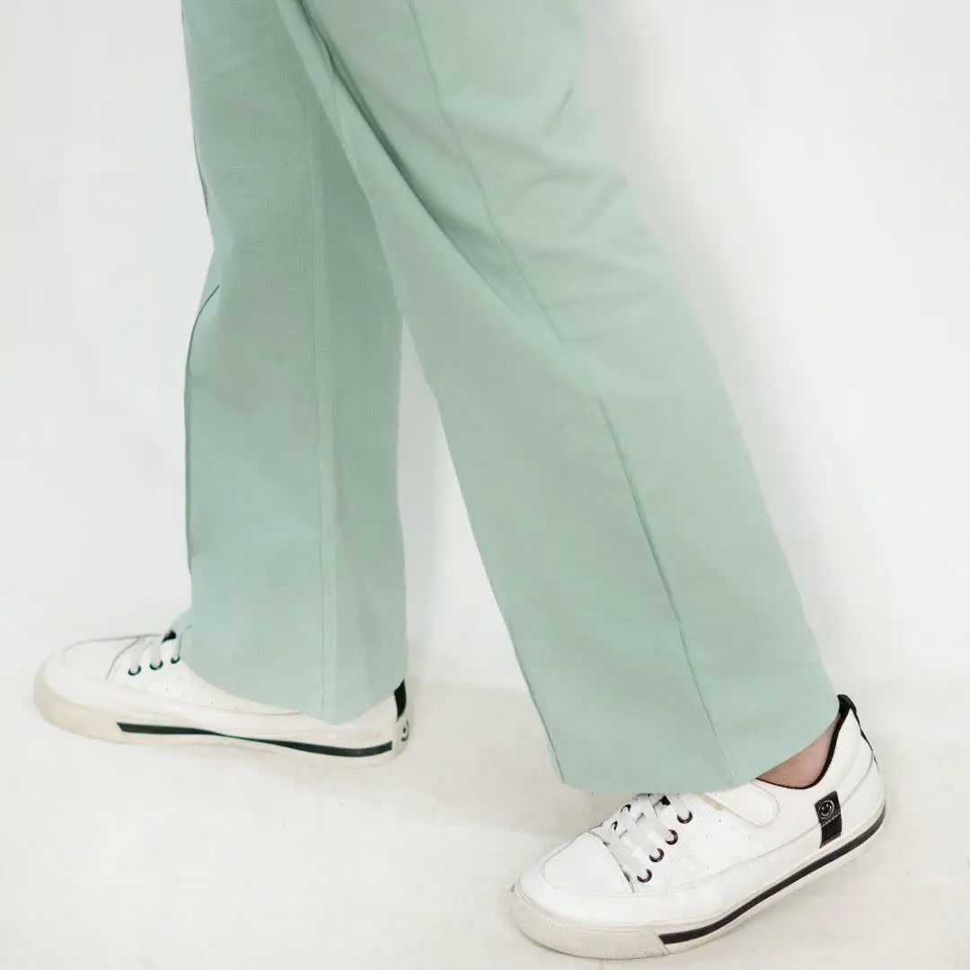 یه شلوار پرطرفدار براتون زدیم یعنی هلوووو😂🤌🏻🍑
