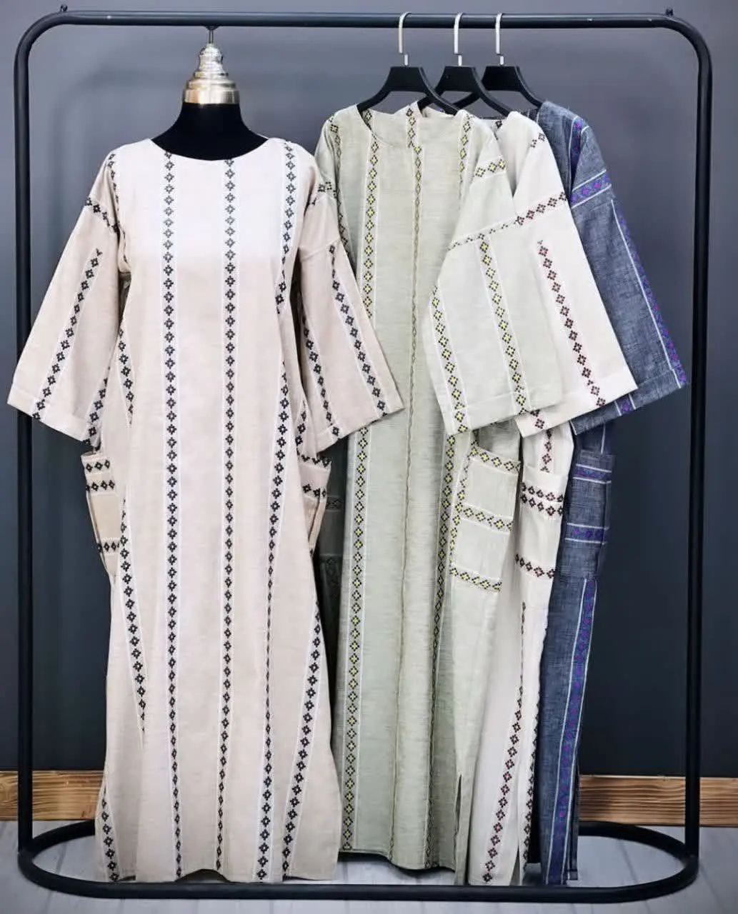 مدل یقه گرده. 
