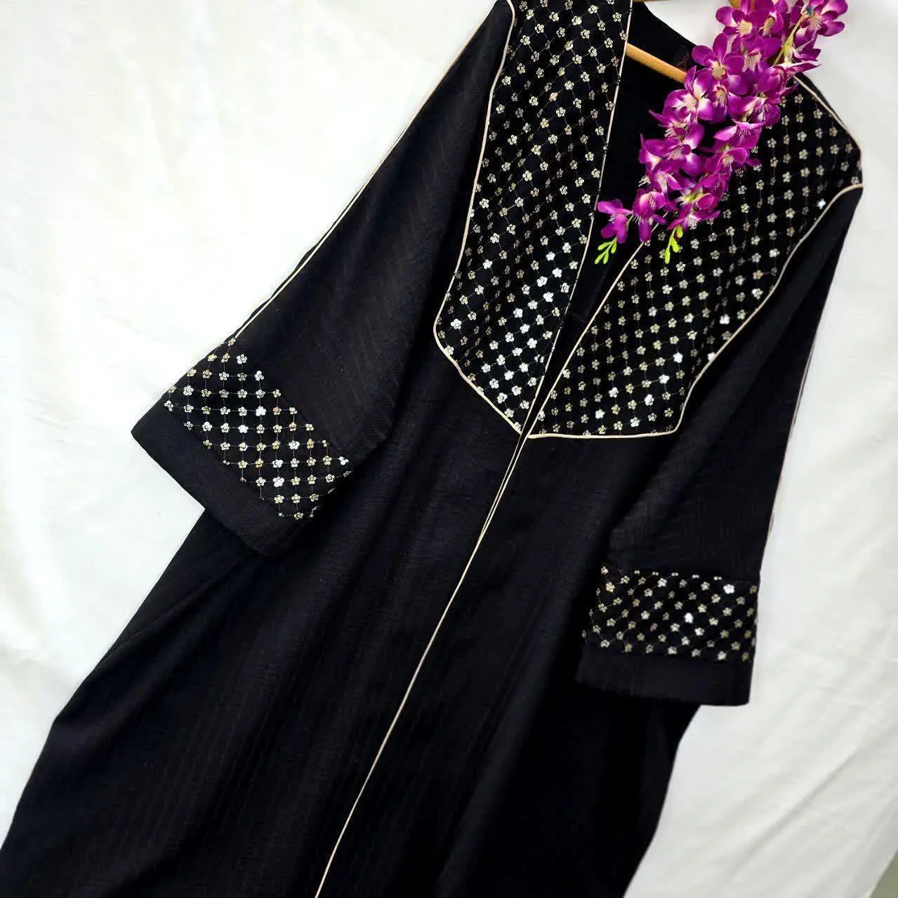 نام: #مانتو تارا
