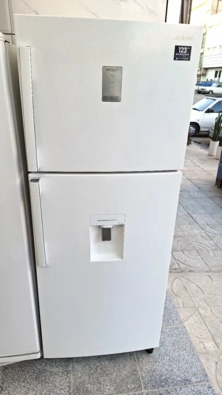 یخچال فریزر سامسونگ مدلRT۶۰۰
