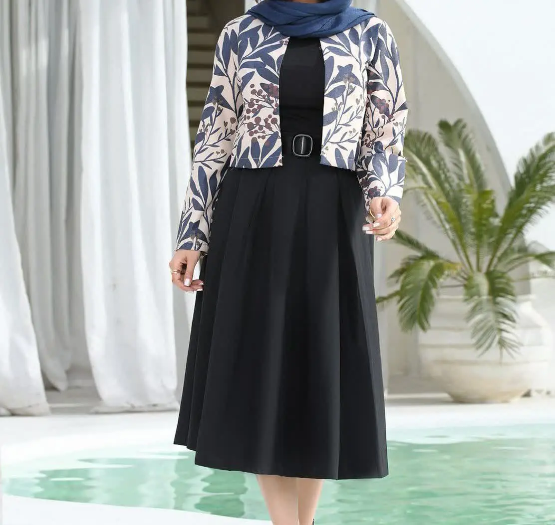 نام: کت و دامن و کمربندمدل بهار
