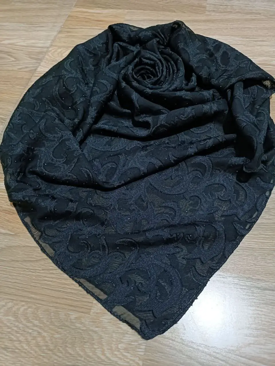 👀 #روسری_حریر_ژوپین_نگیندار
