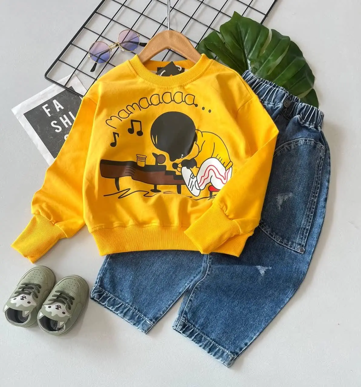 دوتیکه عیدانه آوردیم عالی درجه یک
