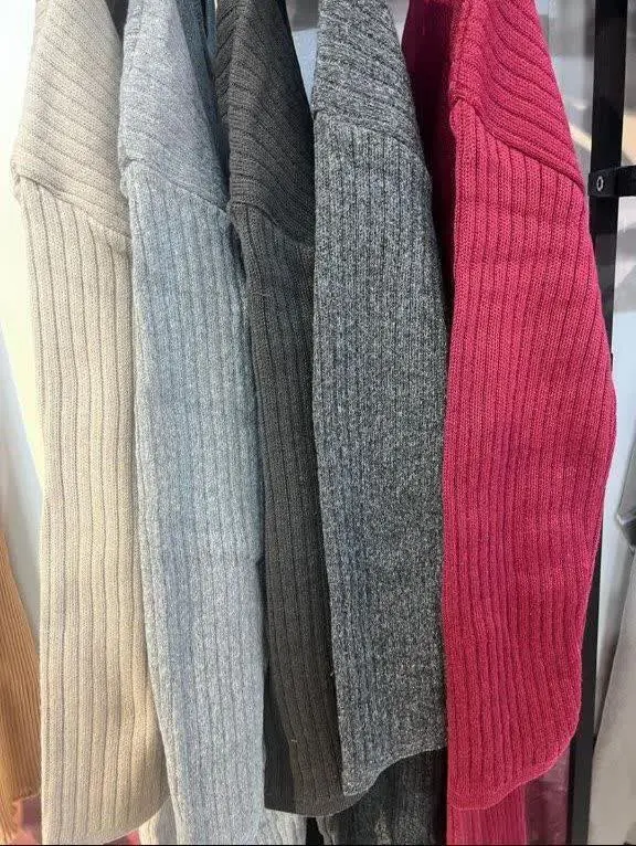 🖌 رنگ بندی: کرم - زرشکی - ز...