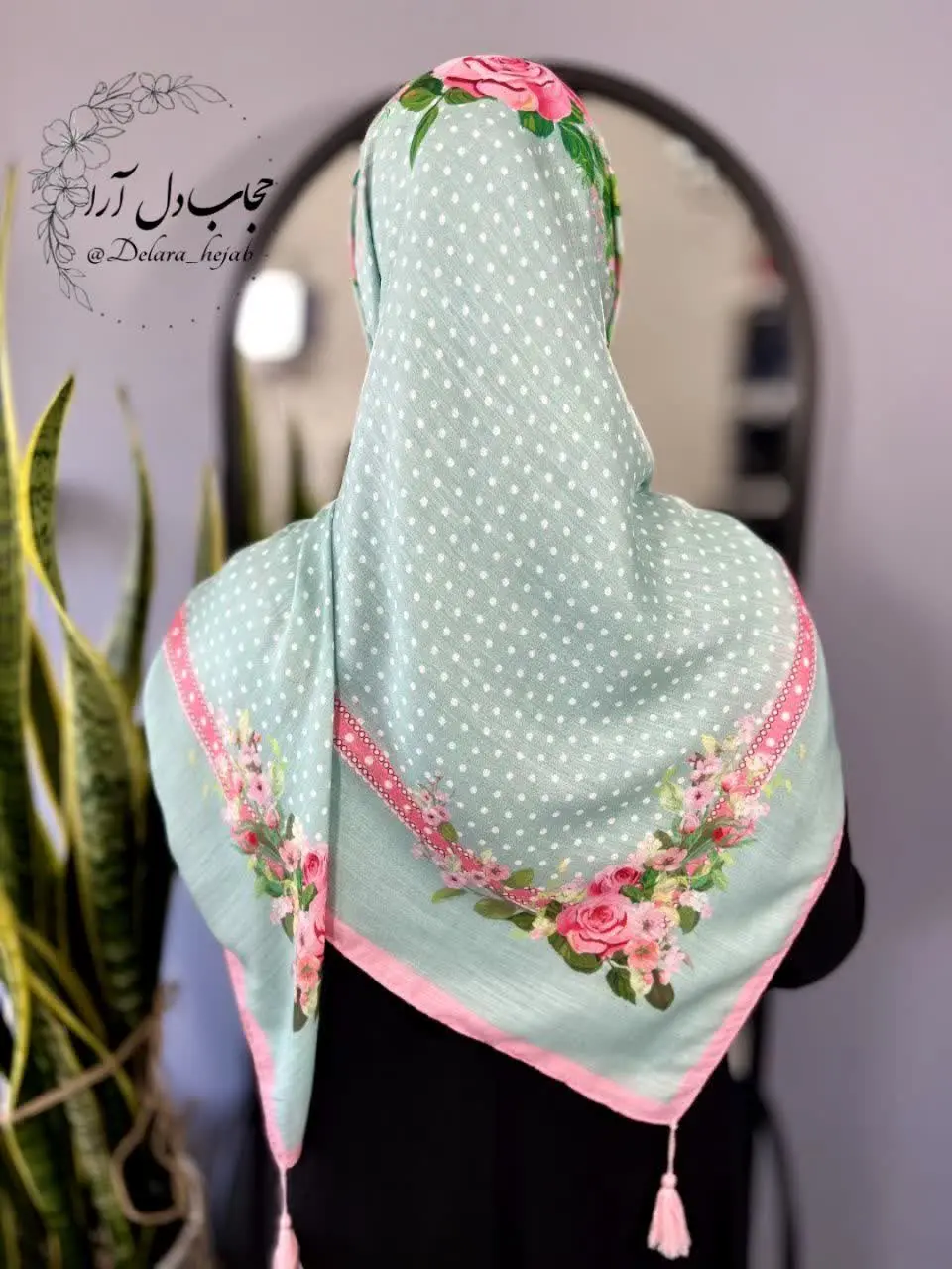 انقدر رنگ و طرحش ملیح و خوشگله که نیازی به تعریف نداره🤤🥰😍
