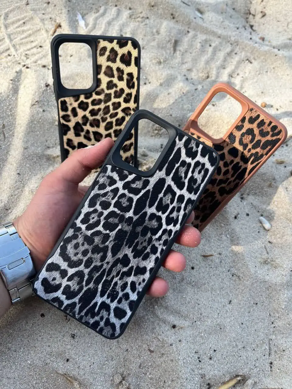 📱مدل قاب: قاب پلنگی طرح سه طرح مخصوص انواع #سامسونگ #شیائومی 
