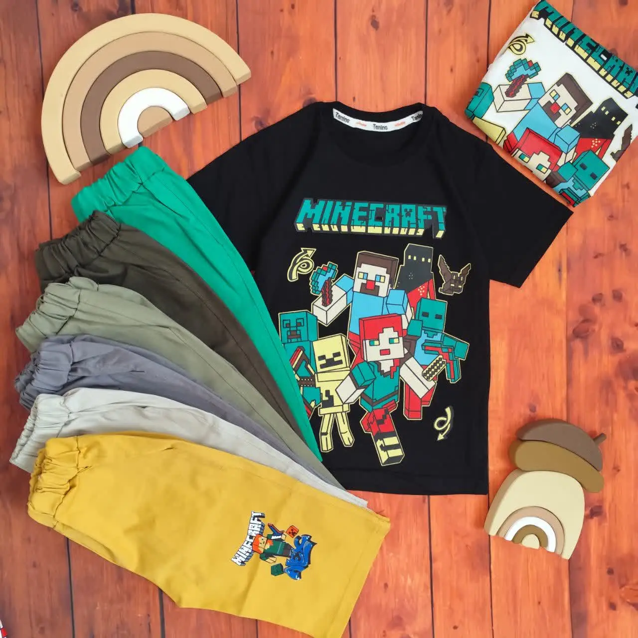 😍ست تیشرت وشلوارک ماینکرافت، جنس تیشرت پنبه، جنس شلوارک کتان باکیفیت عاااالی 😎
