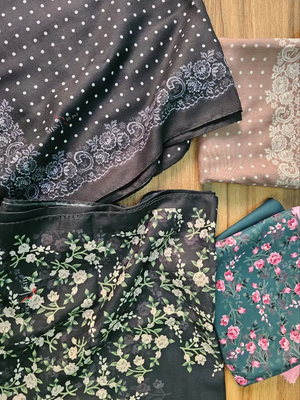 دوتا خالخالی ها با رنگ نسکا...