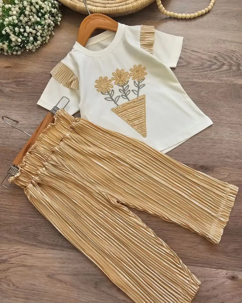 💫جنس بلوز دو رو پنبه لاکرا شلوار پلیسه 
