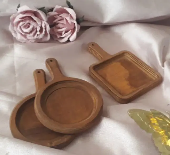 زیر لیوانی و اردو خوری