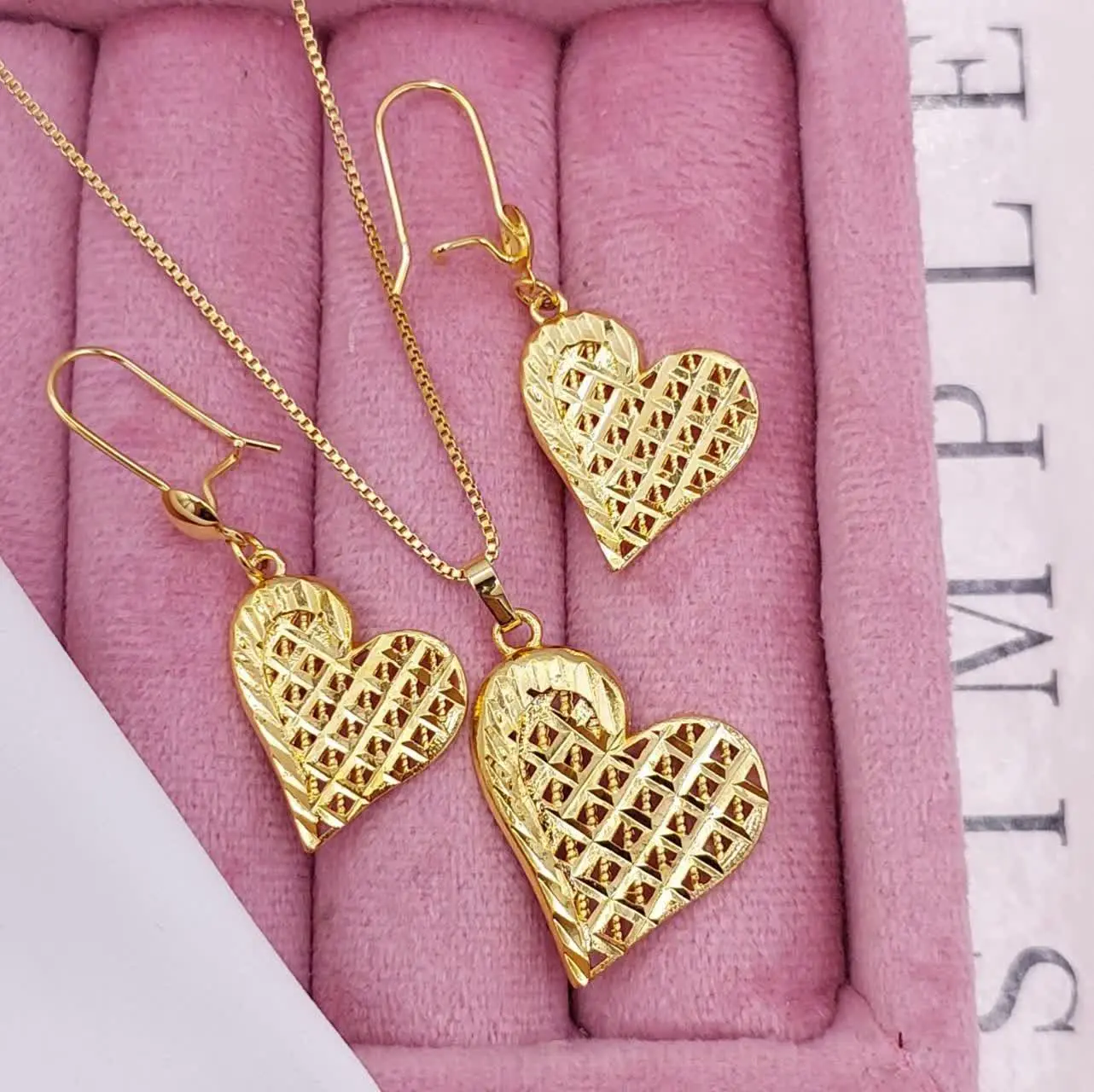 #نیم‌ست طرح طلا جدید😍
