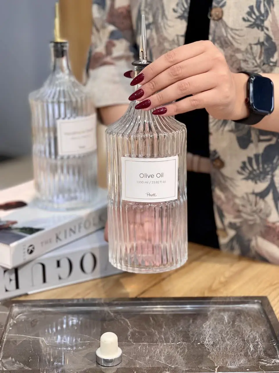 هم روغن ریز هم بطری آب هم س...