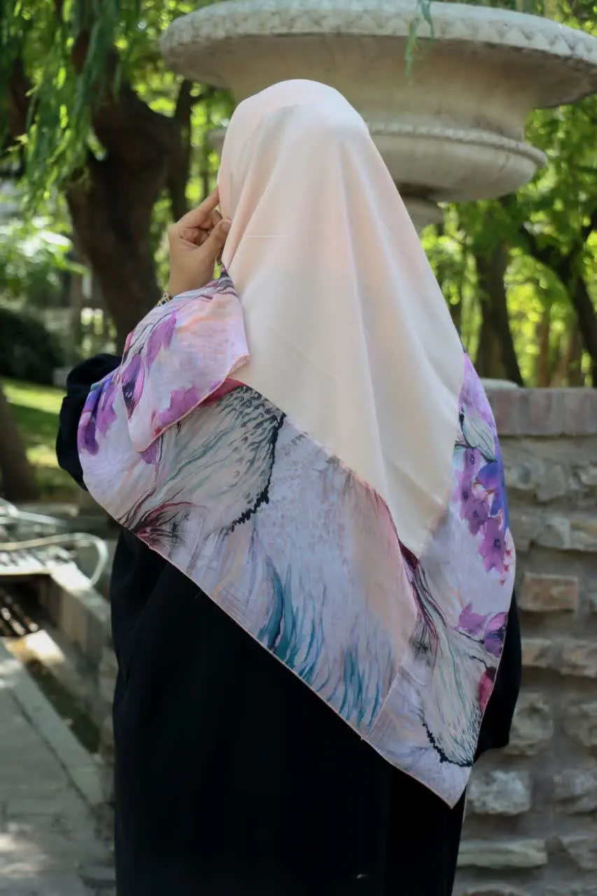 ملیح🕊و دخترانه🦩
