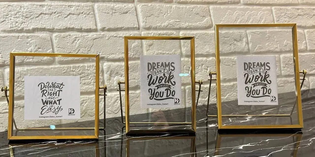 🛑قاب عکس فلزی طلایی رومیزی