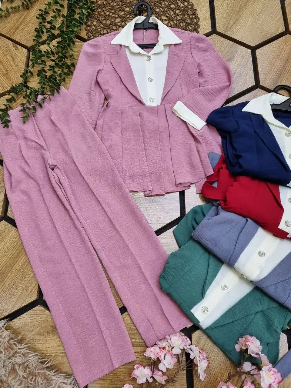 🇮🇷🧥🧶👗👚🎽👕👖👔💎
