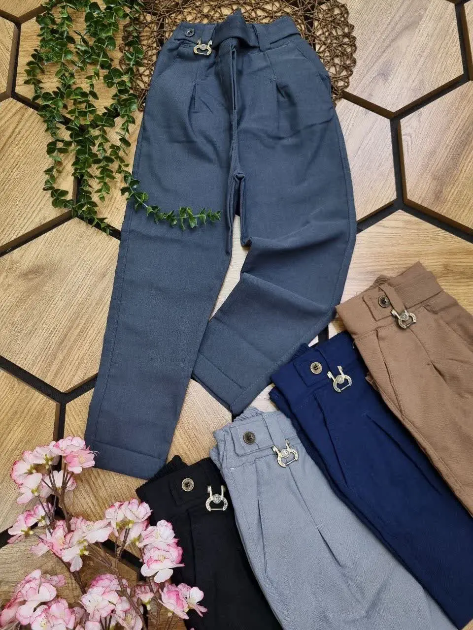 🇮🇷🧶👗👚👔👖💎🌠🌹🔥
