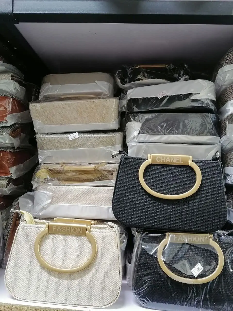 مجلسی دو دسته✅
