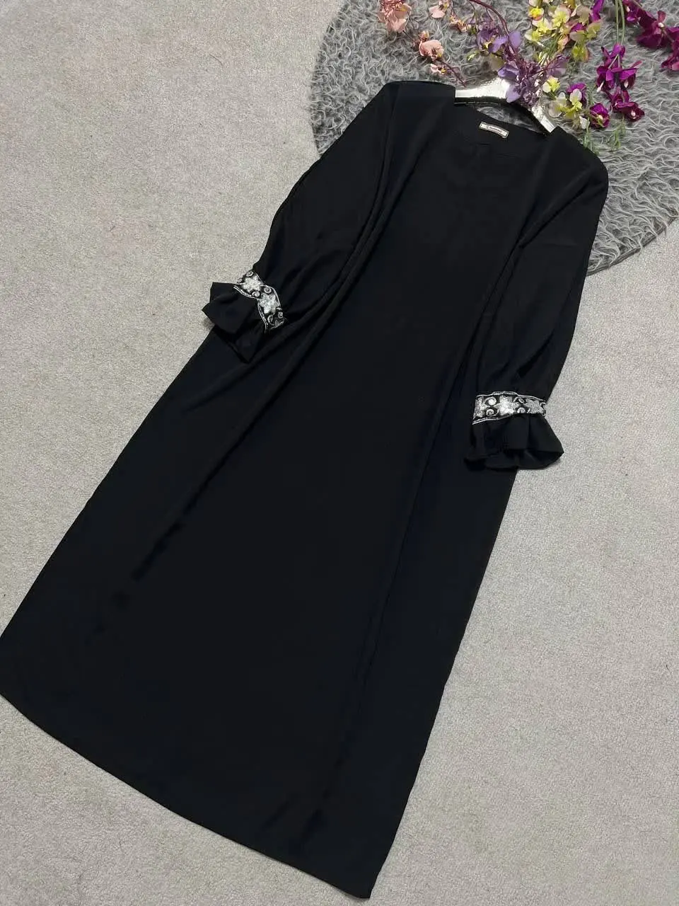 👚 نام: عبا محنا
