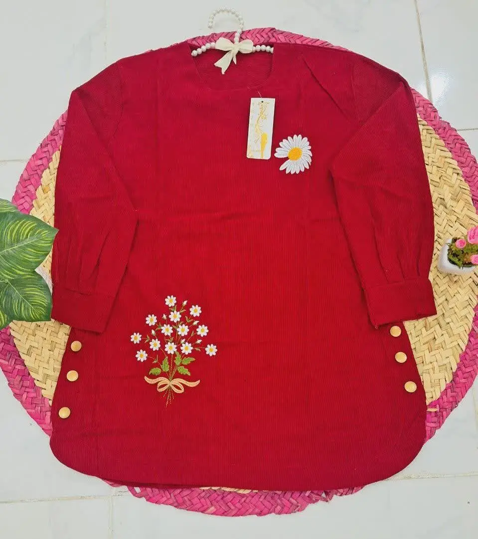 یه تونیک مناسب همین فصل براتون اوردیم منکه خودم عاشق این مدل زیباشدم😍
