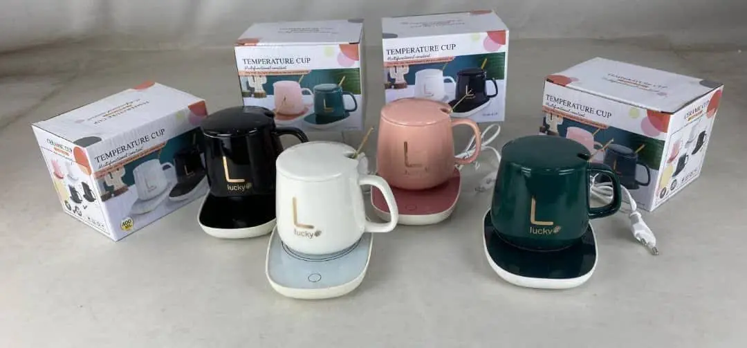 همیشه نوشیدنی‌ات داغ باشه، حتی وقتی فراموشش می‌کنی! ☕️🔥
