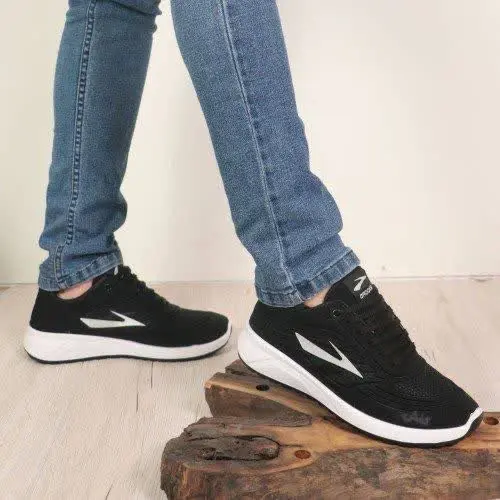 ✴️نام: مردونه نایک مشکی سفید 
