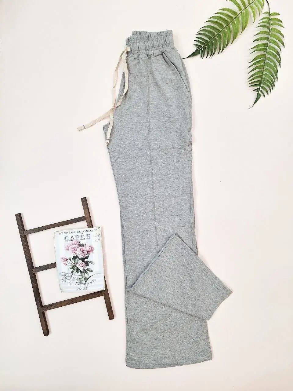 شلوار وسط خط دار🌺