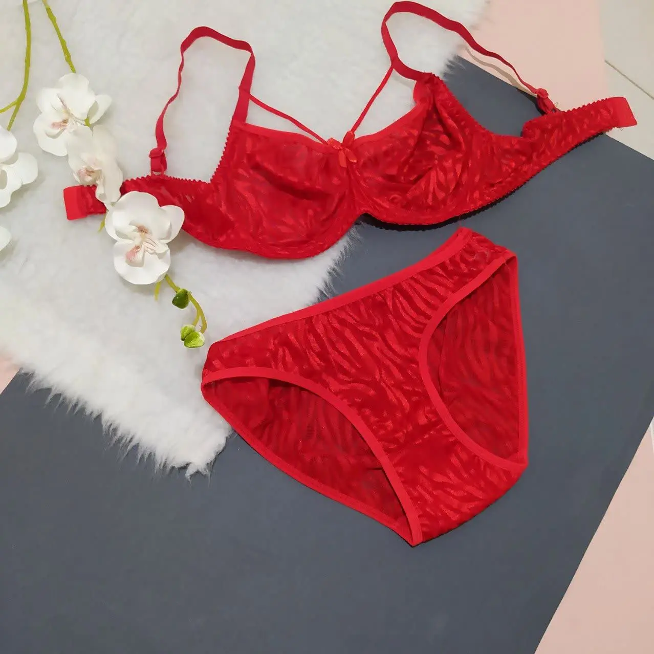 ست لاکچری 😍😍
