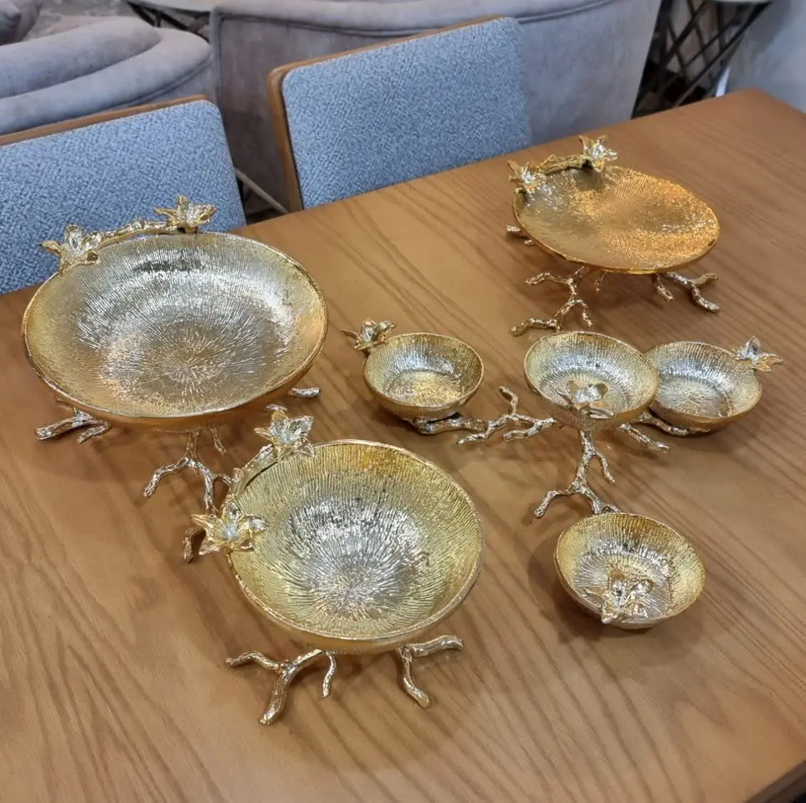 🌸سرویس پدیرایی گل نرگس🌸
