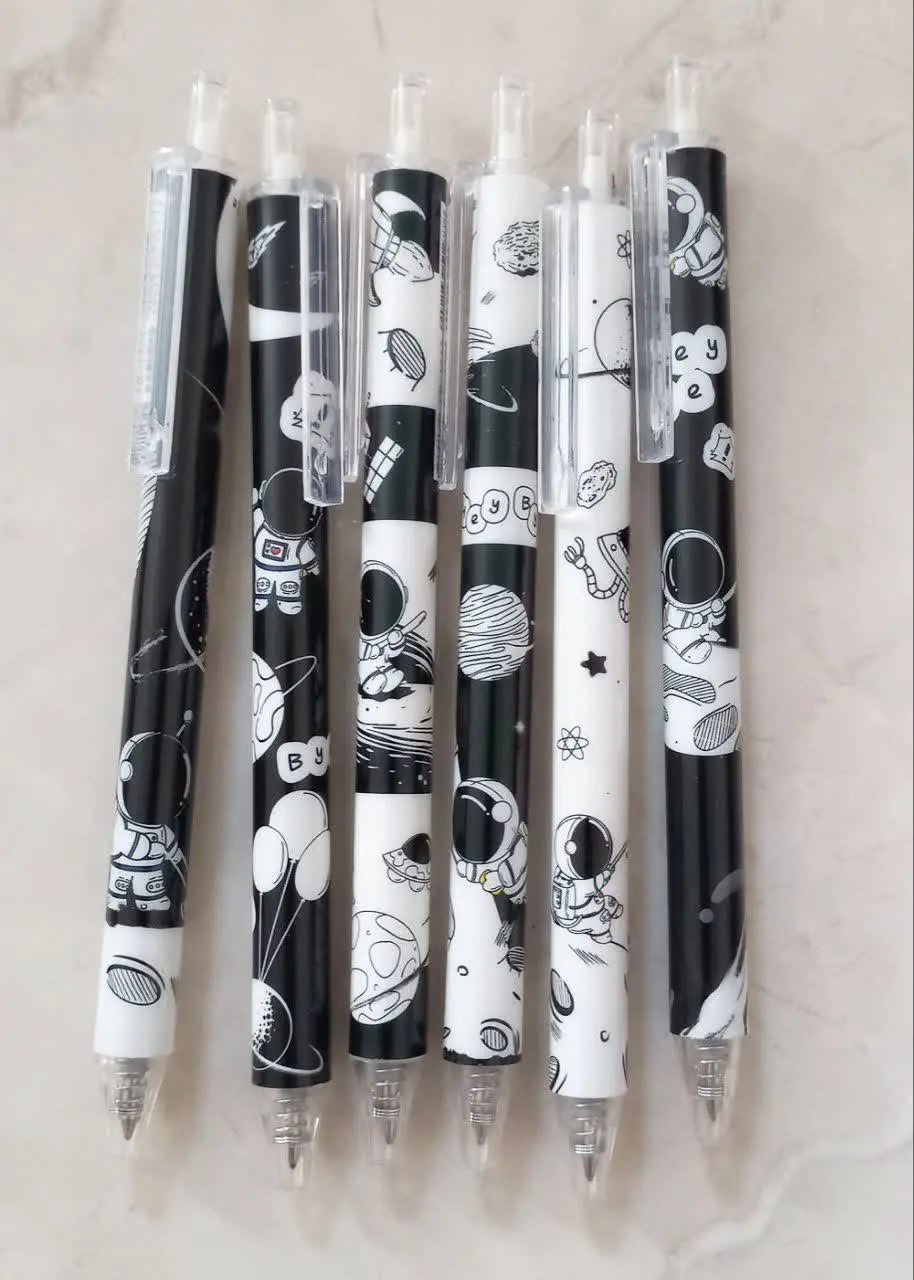 خودکار کلیکی فضانورد