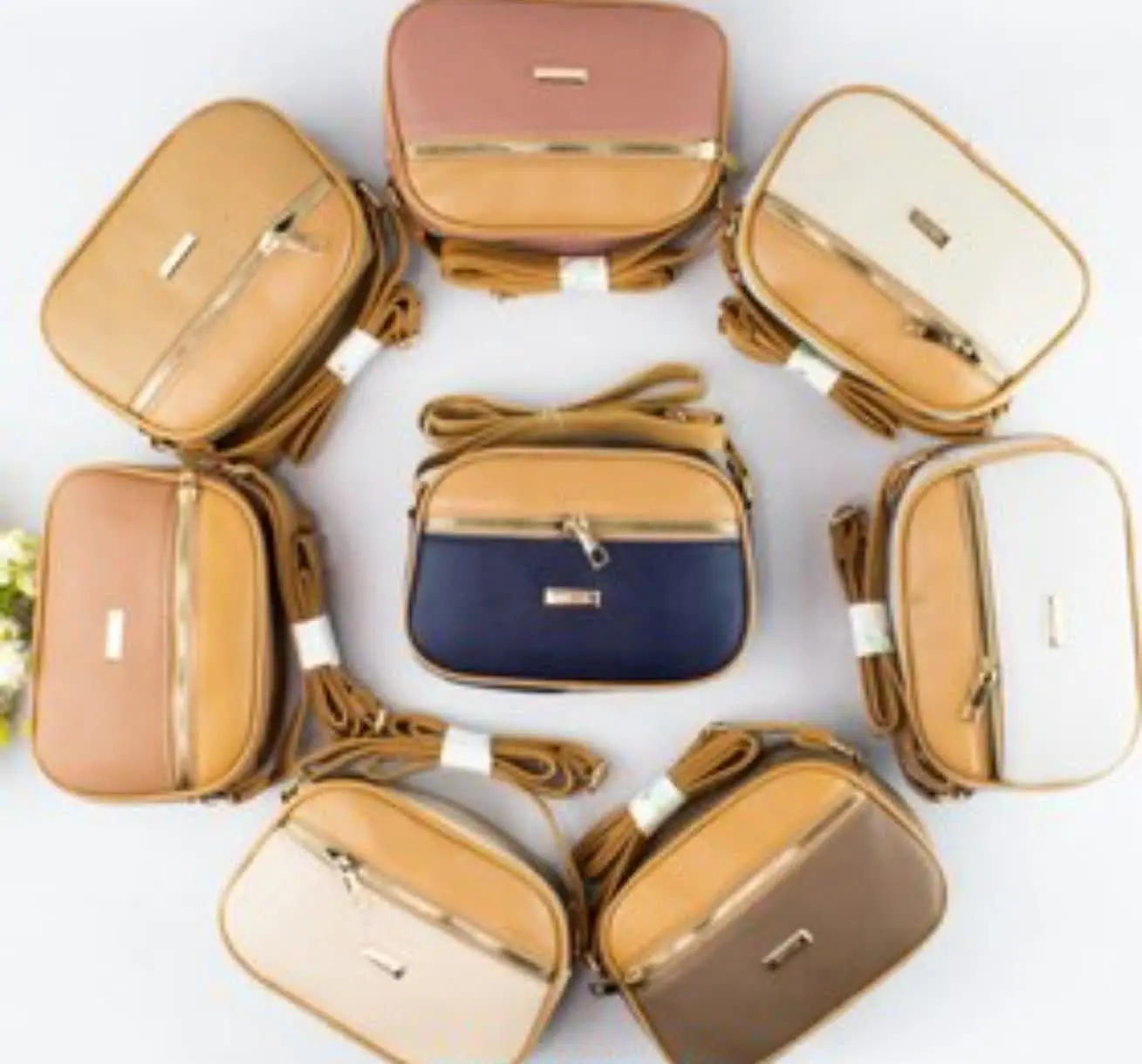 سری جدید کیف پاسپورتی زنانه
