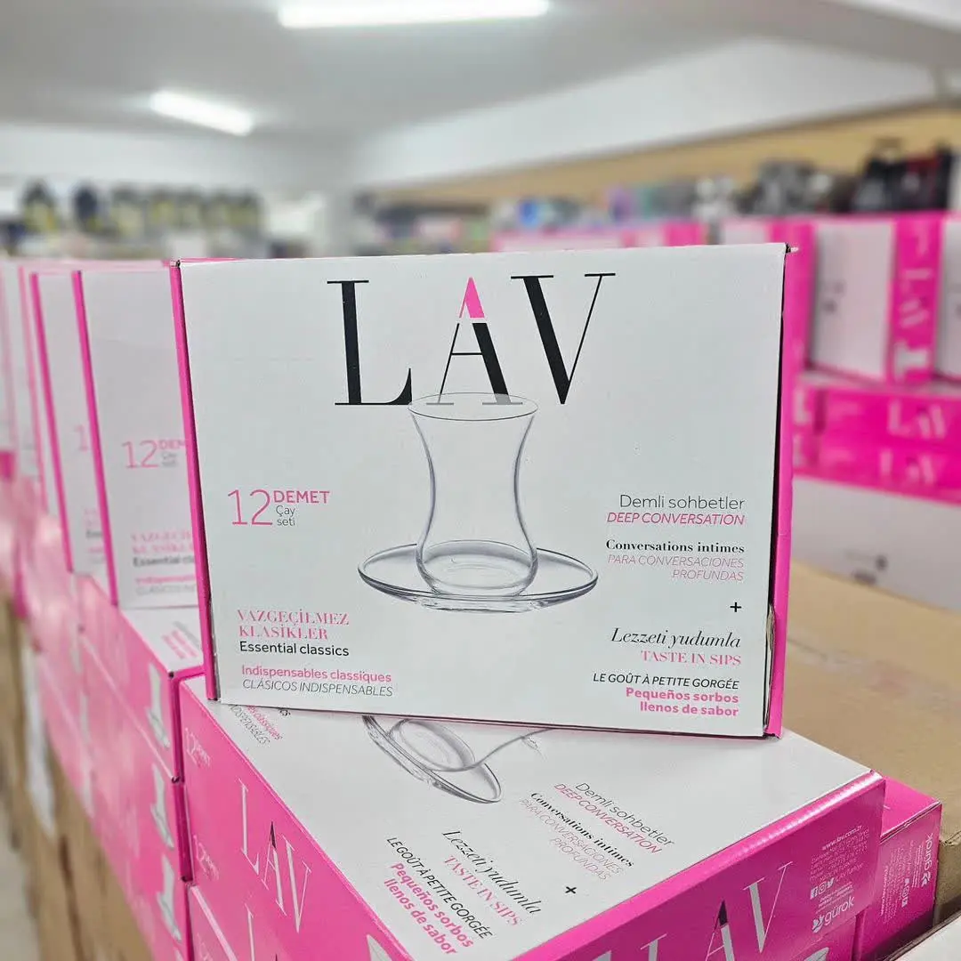 *حراج یلدایی استکان کمر باریک و نعلبکی*
