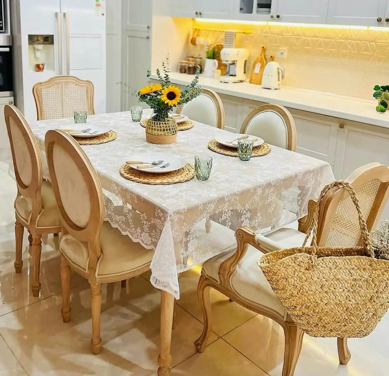 ارسال هر پک با پست ۶۰۰۰۰