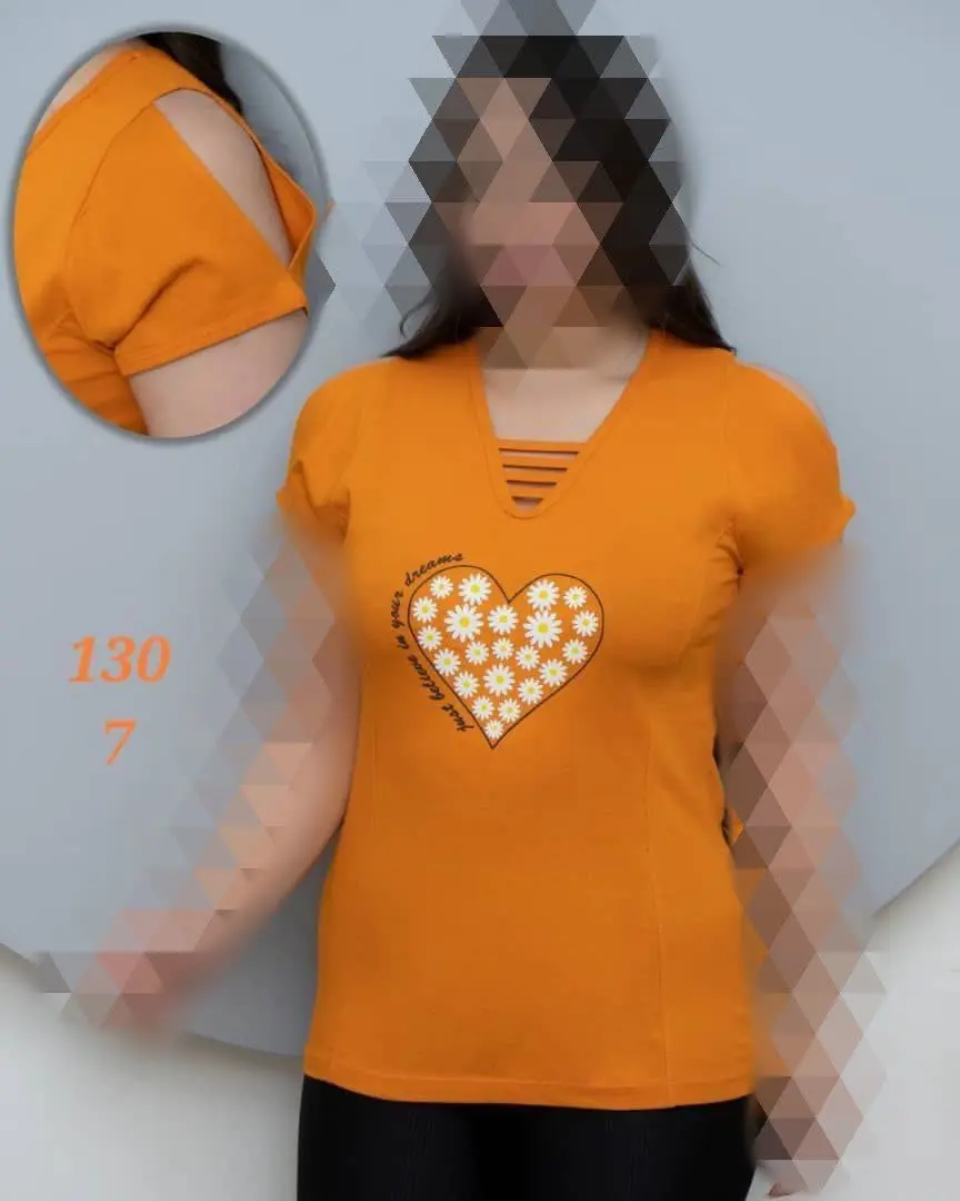 تیشرت یقه چهاربند