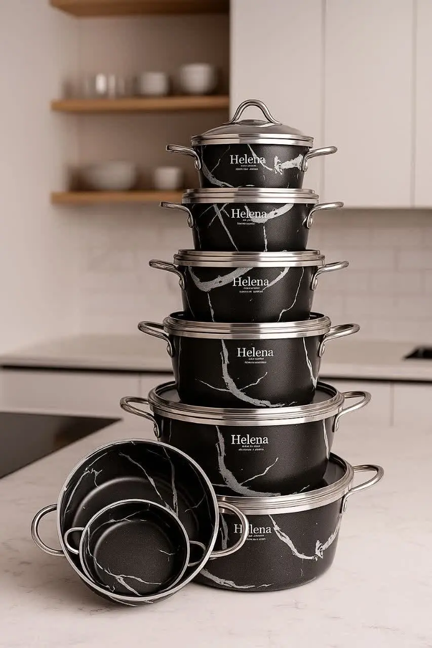 رنگبندی کرم و مشکی