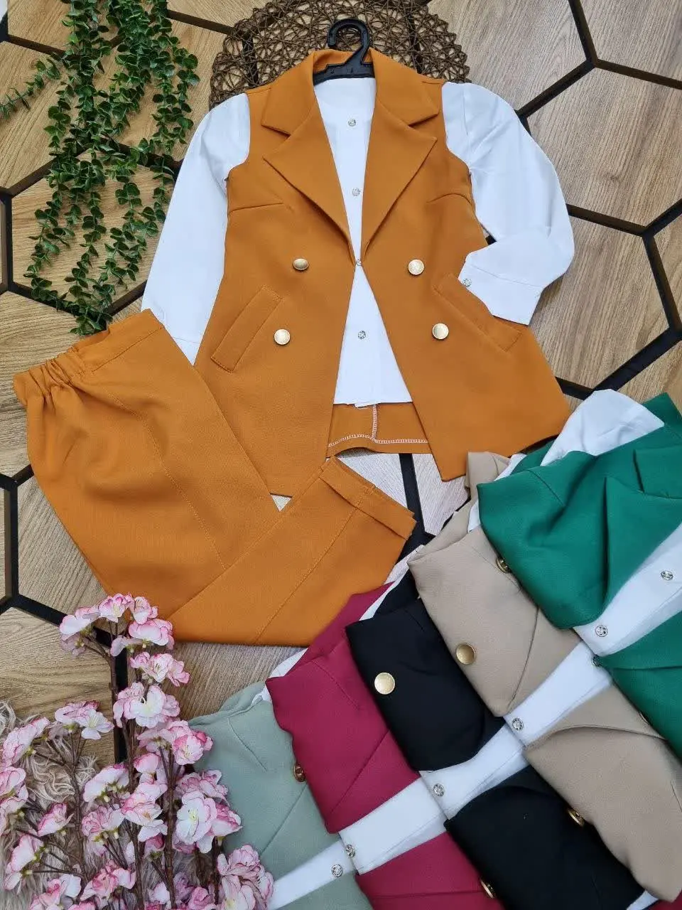 🇮🇷🧥🧶👗👚👔🎽👕👖💎
