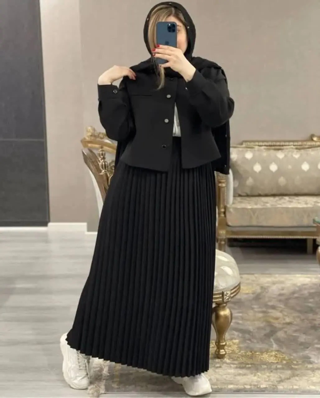 👚 نام: کت دامن پلیسه
