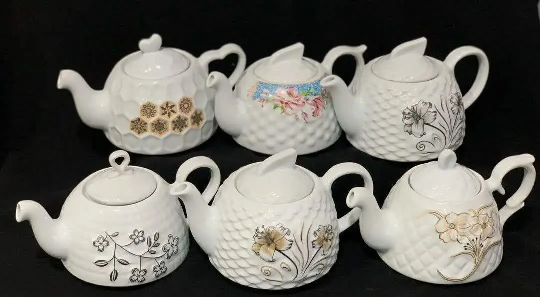 قوری گل برجسته 🫖
