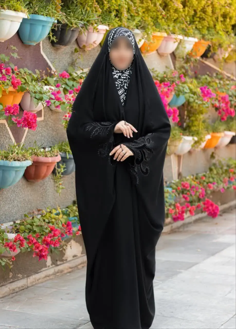 چادر جده آستین گلدوزی