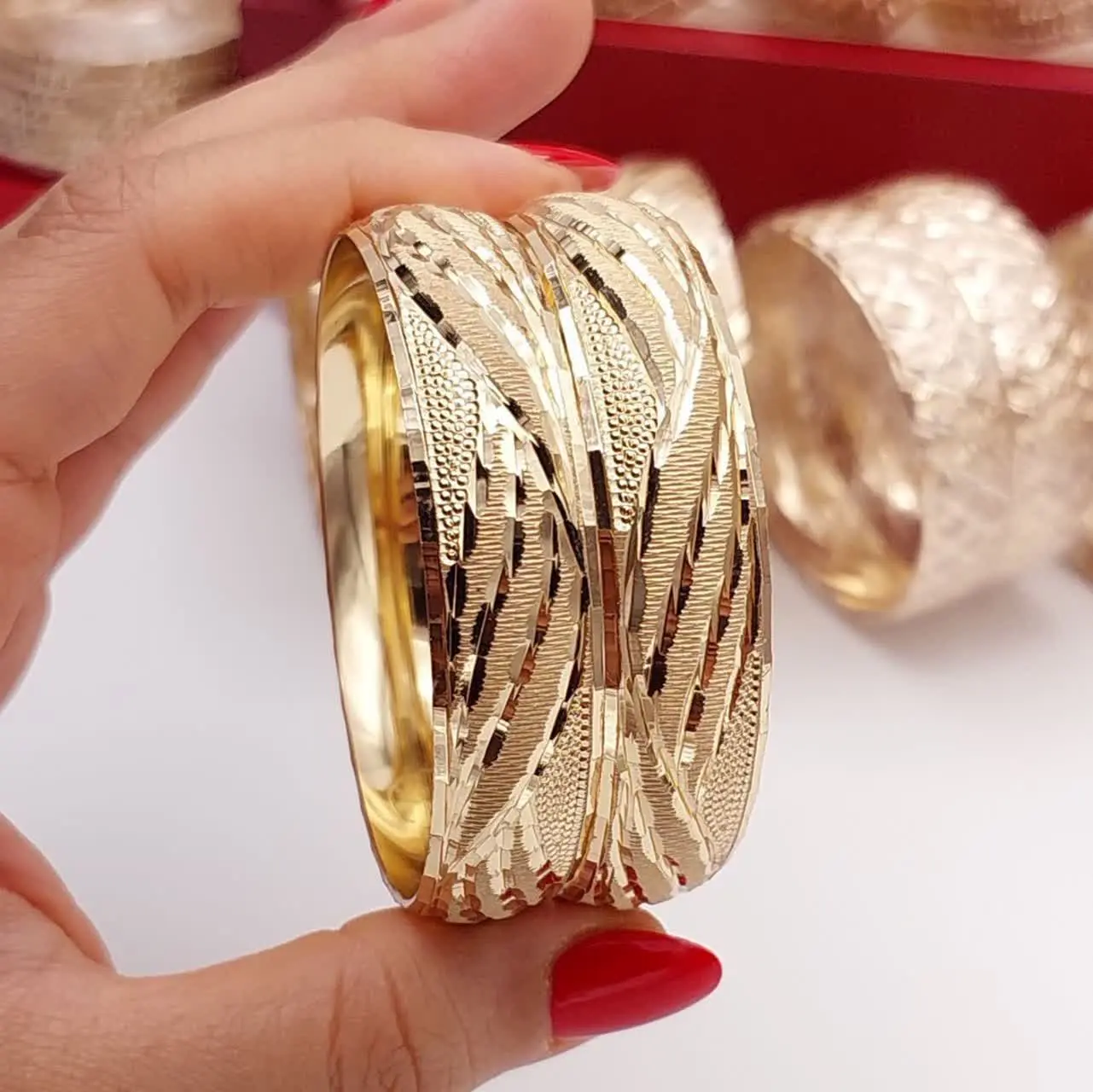 #نیم‌تکپوش ۱/۵سانت طلا‌روس جدید😍
